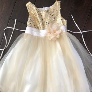 Little girls hi low dress cream and gold